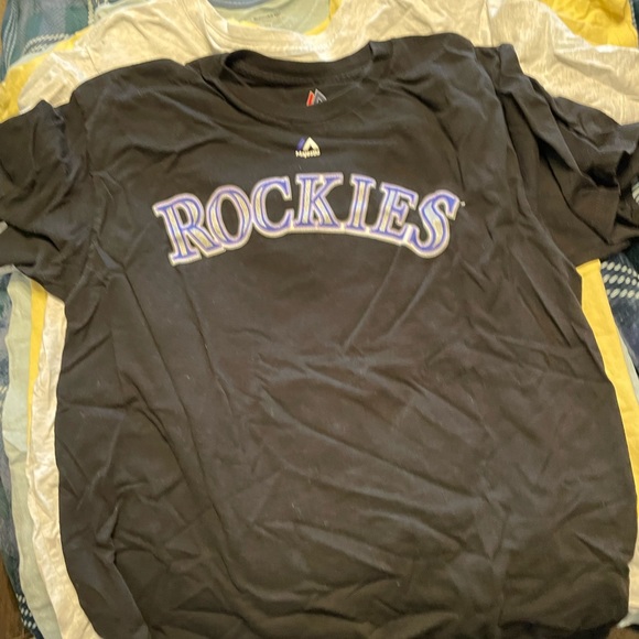 Nike shirts random. Message - Picture 3 of 8